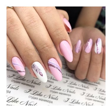 Летний маникюр (Белый с розовым)