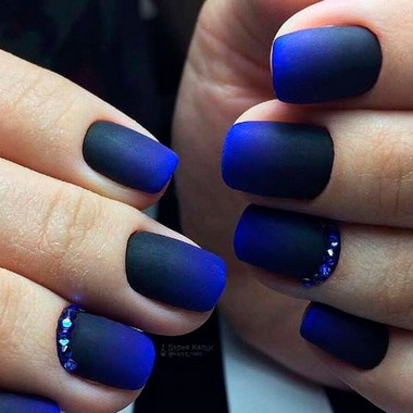 Autumn Manicure 2024 (Dark Gradient)