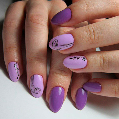 Маникюр весна 2025 (Цветочные узоры)