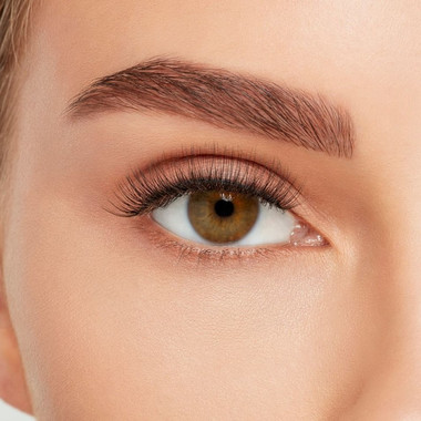 Permanentes Augenbrauen Make-up