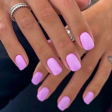 Manicure for short nails