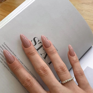 Элегантный маникюр