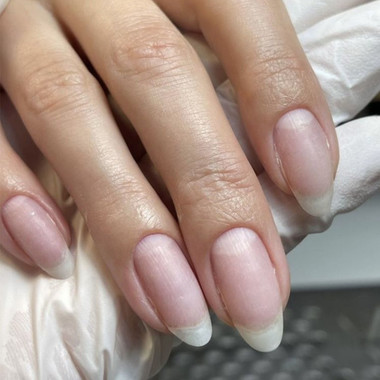 Japanese manicure almond