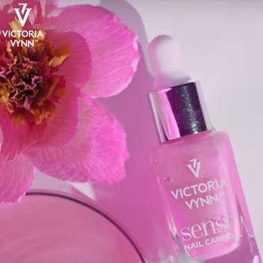 Victoria Vynn Love Me Parfümiertes Nagelhaut- und Nagelöl 9 ml - Фото №3