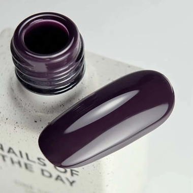 Gel polish NAILSOFTHEDAY Color of the month January 2026 Midnight 10 ml - Фото №4