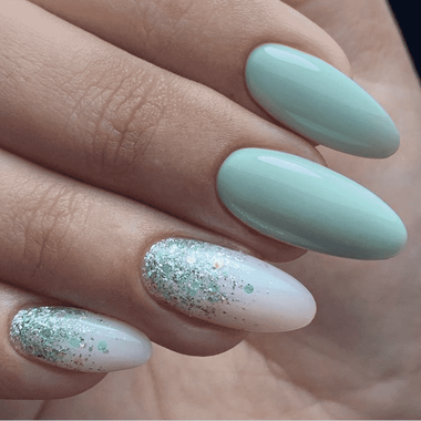 Snelle manicure (met glitters)