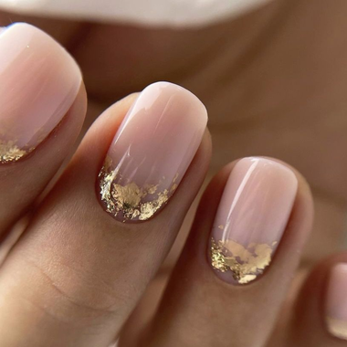Свадебные ногти с золотом