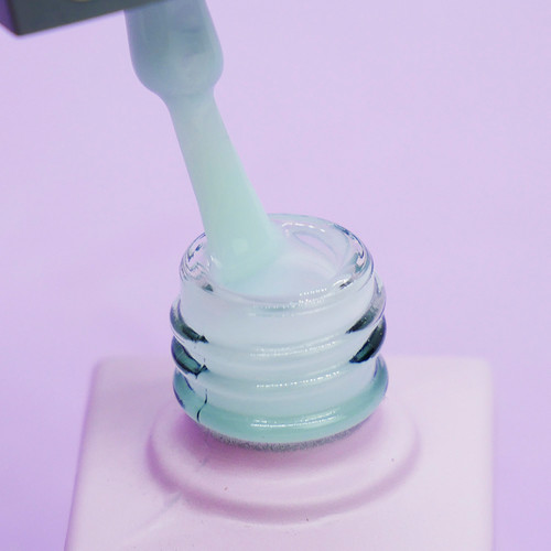 Color base TUFI profi  PREMIUM 015 Translucent mentol 8 ml (0103864) - Фото №3