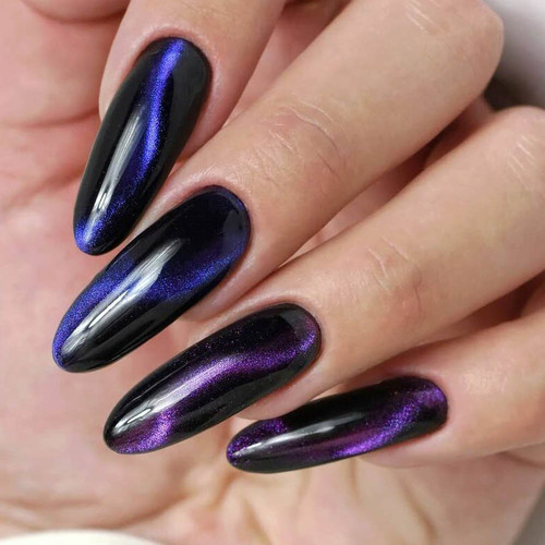 Manicure cat's eye (for long nails)