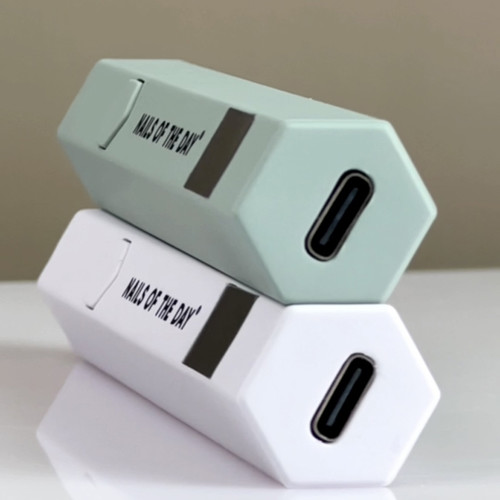 LED-Taschenlampe für Ober- und Unterformen NAILSOFTHEDAY Nagellampe weiß - Фото №5