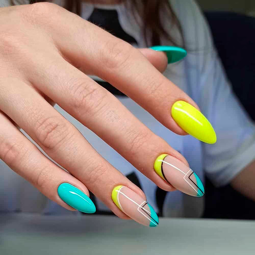 Бирюзовый маникюр (С графикой)