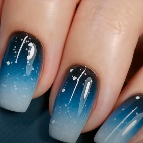 Градиент на ногтях (С росписью)