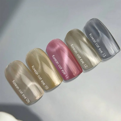 Gel polish NAILSOFTHEDAY Korean cat eye 09 nude beige 10 ml - Фото №2