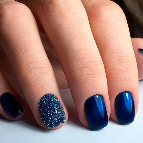 Manicure for short nails