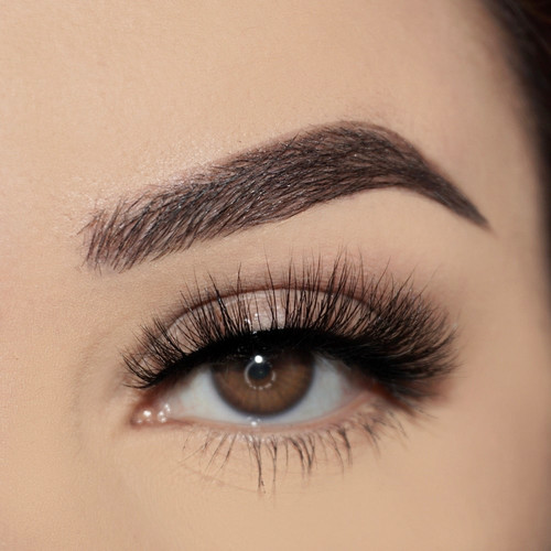 Permanent eyebrow make-up