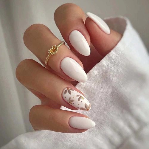 Elegant manicure