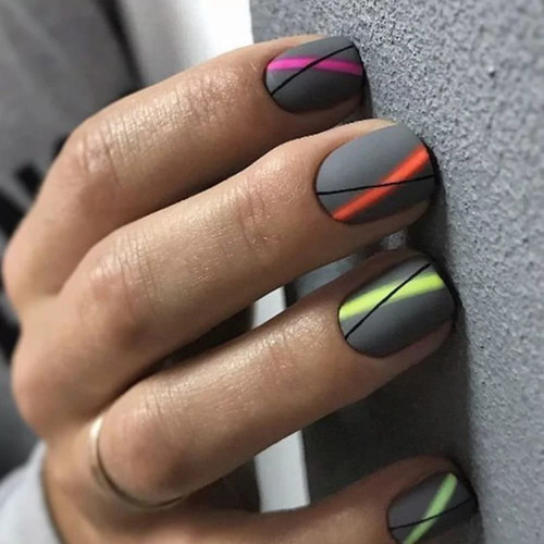 Manicure for short nails