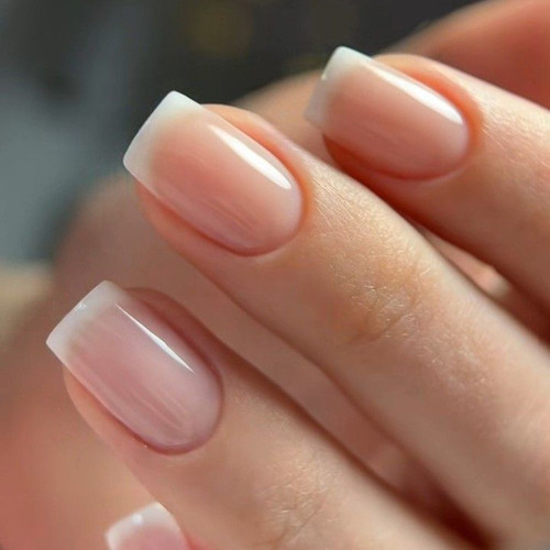 French ombré manicure