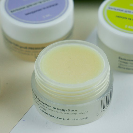 Wax for nails and cuticles TUFI profi PREMIUM lemon and cedar 5 ml (0120740) - Фото №2