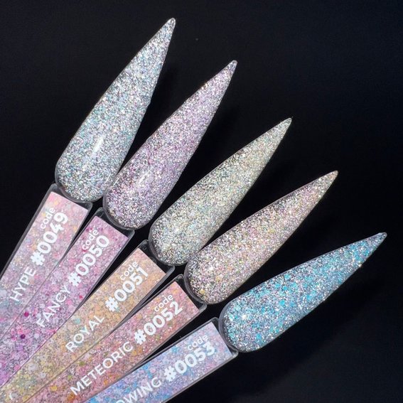 Base DNKa Cover #0051 Royal gold reflective with sequins of different sizes 30 ml (DNKA0051-30) - Фото №3