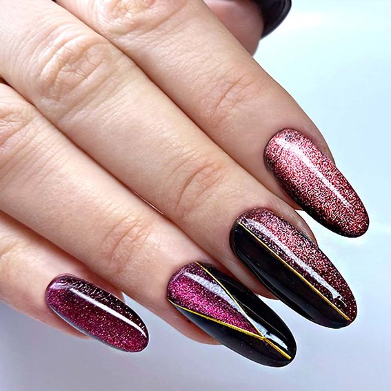 Manicure cat's eye (stylish design)