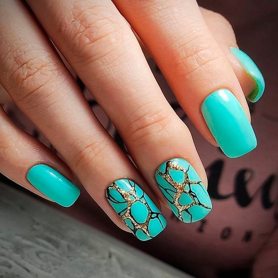 Turquoise manicure (Turquoise with gold)
