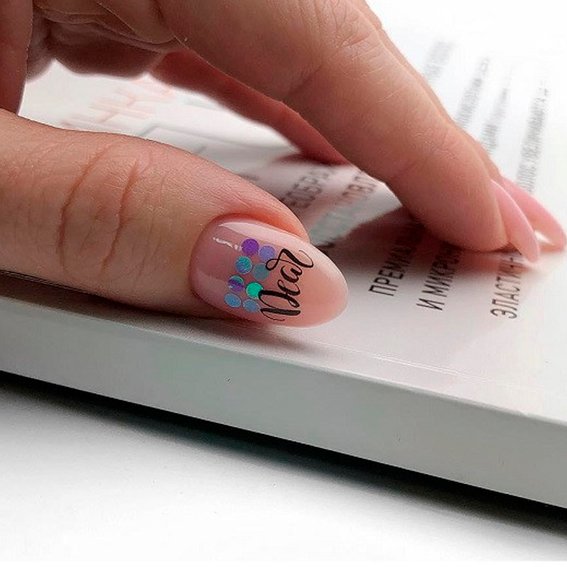 Manicure with inscriptions (With kamifubuki)