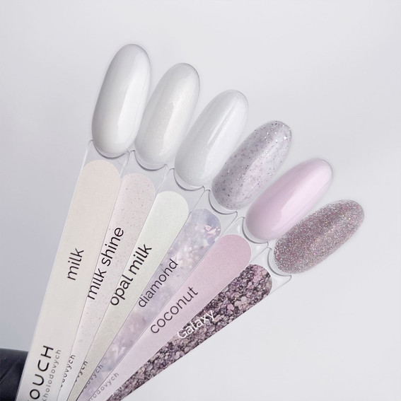 База для ногтей Touch Cover Base Milk shine 13 мл - Фото №3