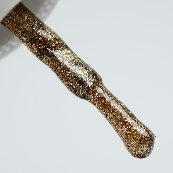 Гель-лак Toki-Toki Mica № 002 золотистый со слюдой 5 мл - Фото №2