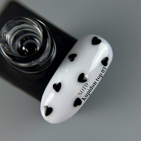 Топ NAILSOFTHEDAY Kupidon top 03 с черными сердечками без липкого слоя 10 мл - Фото №2