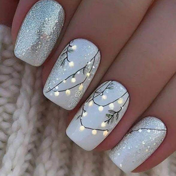 Neujahr, festliche Nägel