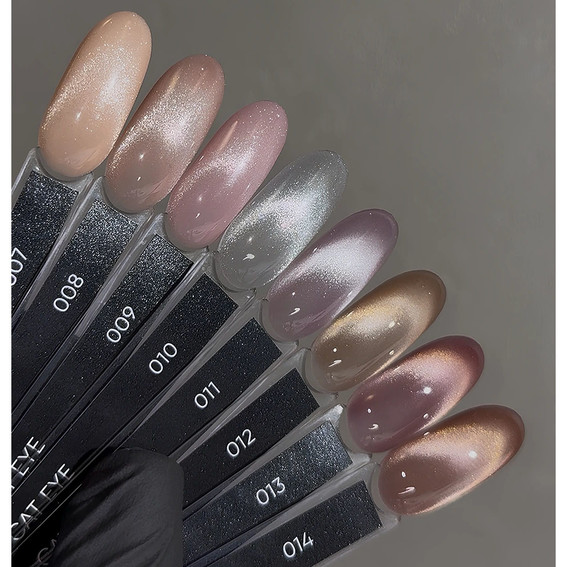 Gel polish DARK Cat Eye 12 gold 6 ml - Фото №3