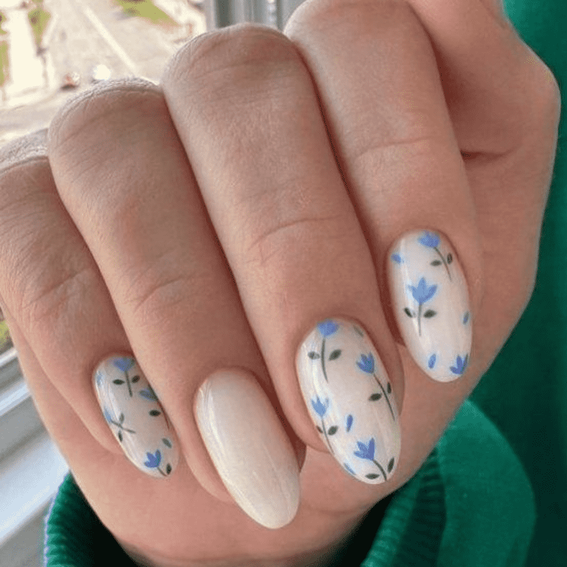 Oval Manicure (Spring Design)