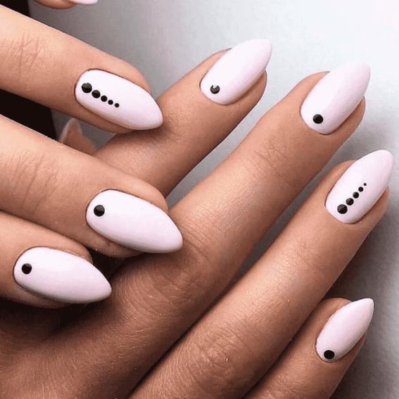 Fast Nails (with Dots)